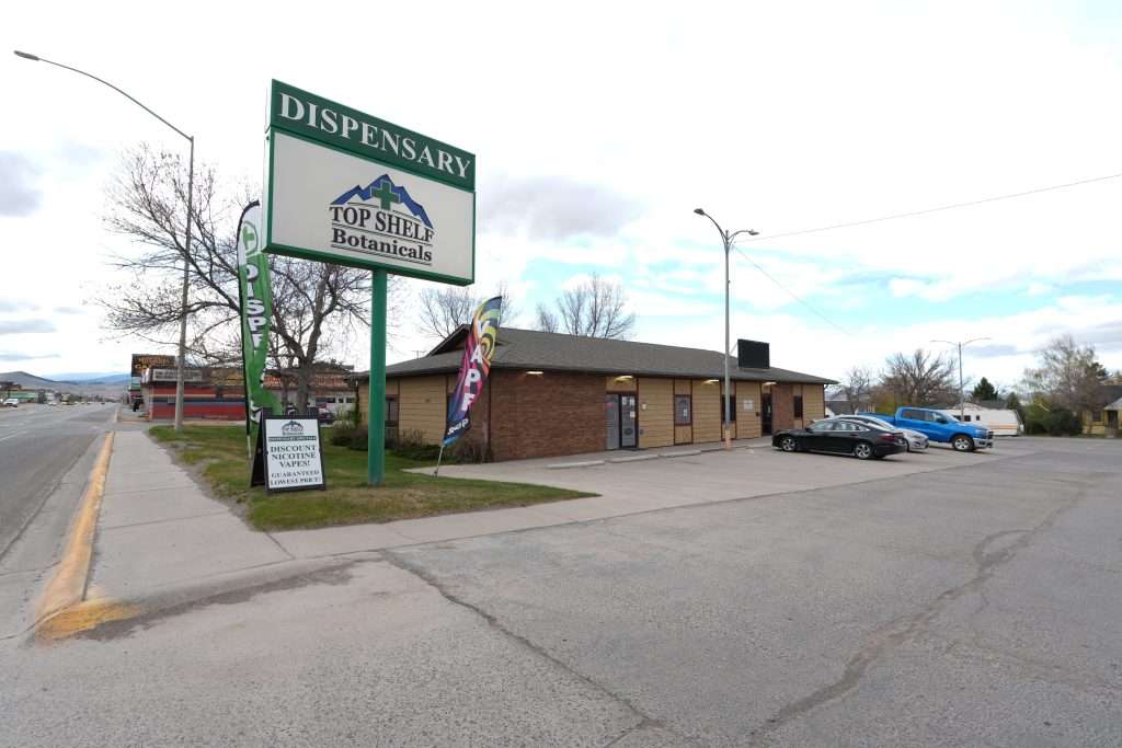 Exterior view of the dispensary in Helena MT, Top Shelf Botanicals, showcasing the store front and welcoming entrance.
